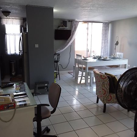 Mcfarlane'S Place Ocho Rios Luaran gambar