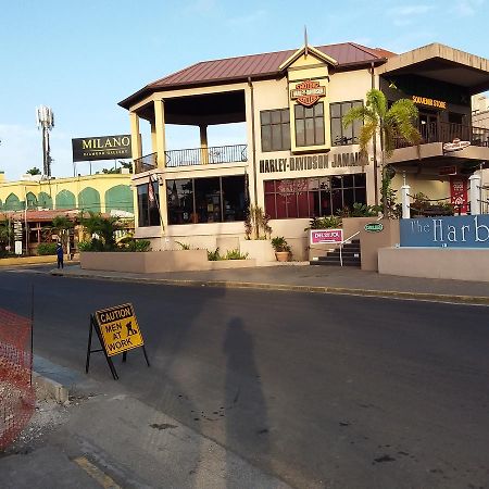 Mcfarlane'S Place Ocho Rios Luaran gambar