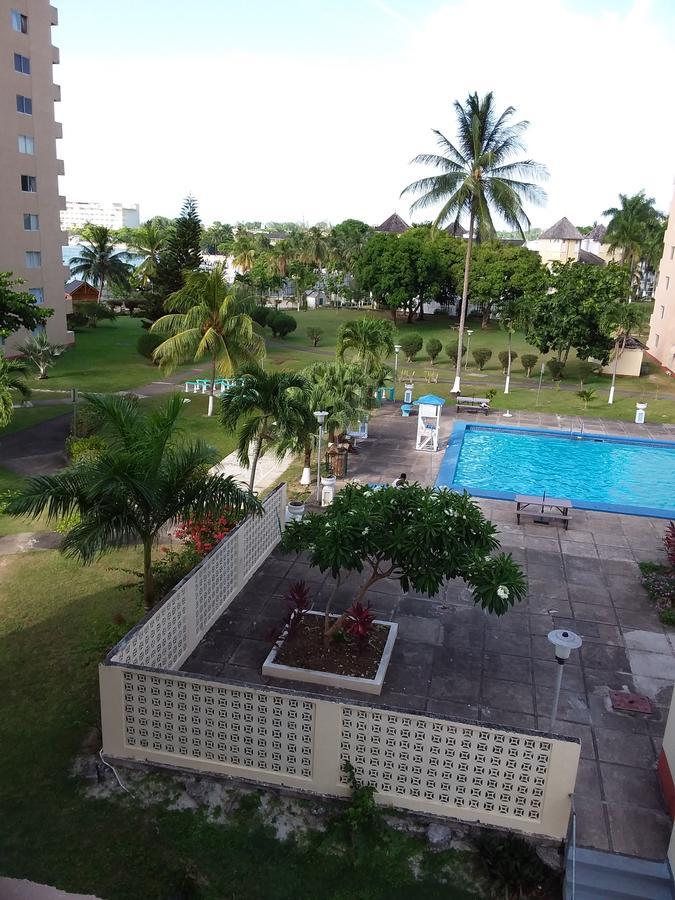 Mcfarlane'S Place Ocho Rios Luaran gambar