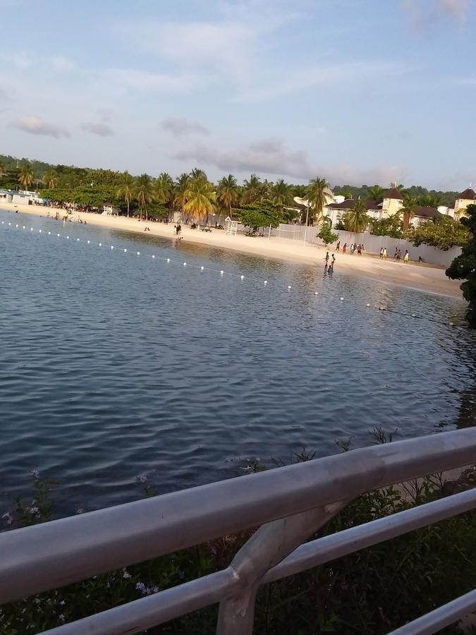 Mcfarlane'S Place Ocho Rios Luaran gambar