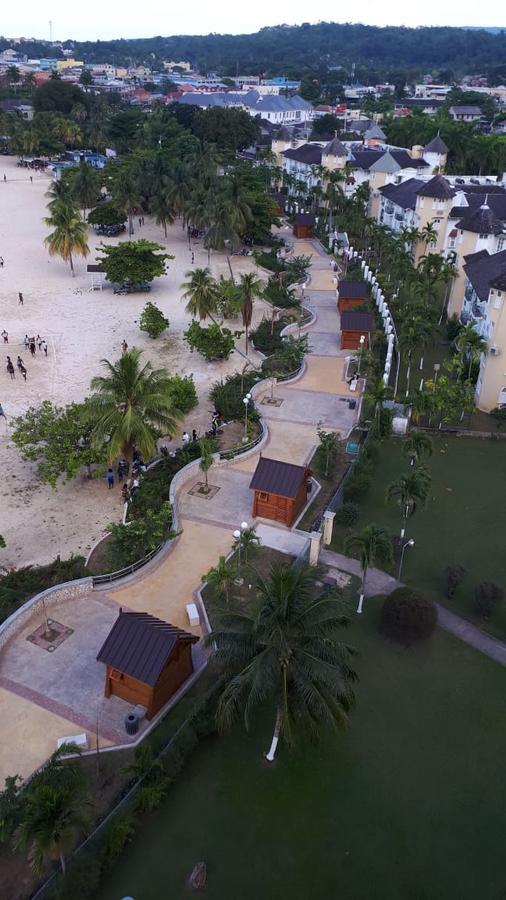 Mcfarlane'S Place Ocho Rios Luaran gambar