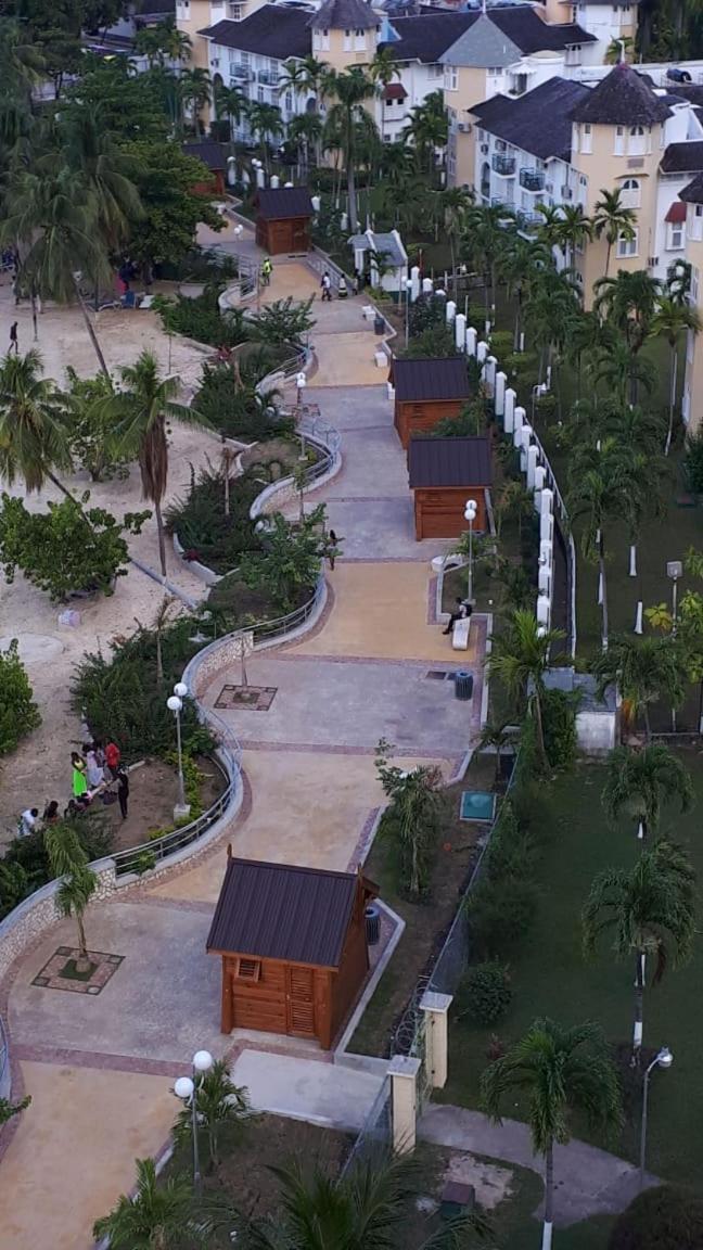 Mcfarlane'S Place Ocho Rios Luaran gambar